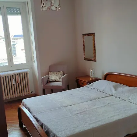Beautiful Floor House With View In The Center! * Milano